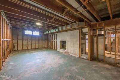 434 Williams St, Pittsfield, MA 01201 - Photo 40
