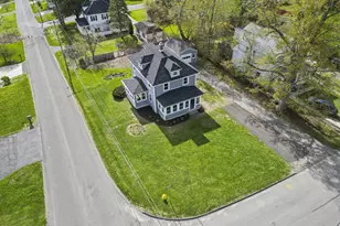 100 Essex St, Pittsfield, MA 01201 - Photo 36