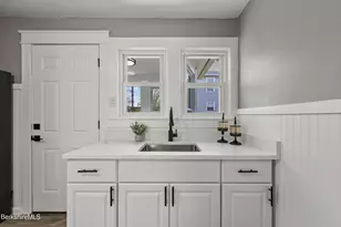 100 Essex St, Pittsfield, MA 01201 - Photo 18