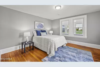 100 Essex St, Pittsfield, MA 01201 - Photo 24