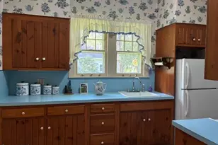 39 Castle St, Great Barrington, MA 01230 - Photo 4