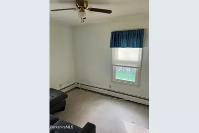 16 Albert St, Adams, MA 01220 - Photo 4