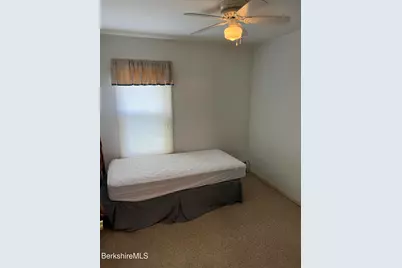 16 Albert St, Adams, MA 01220 - Photo 6
