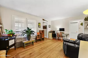 16 Kensington Ave, Pittsfield, MA 01201 - Photo 8