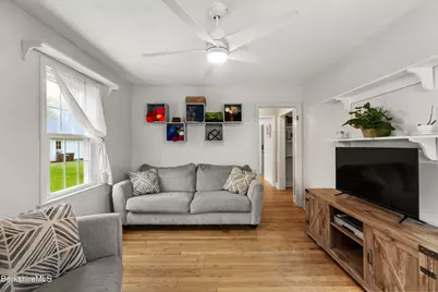 16 Kensington Ave, Pittsfield, MA 01201 - Photo 22