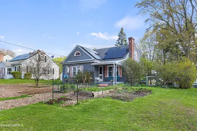 16 Kensington Ave, Pittsfield, MA 01201 - Photo 38