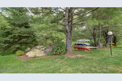 3 Rolling #2, Lenox, MA 01240 - Photo 14