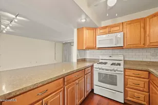 3 Rolling, Lenox, MA 01240 - Photo 4