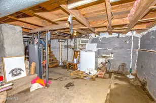 32 Lakeview St, Pittsfield, MA 01201 - Photo 46