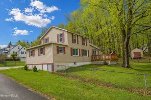 32 Lakeview St, Pittsfield, MA 01201 - Photo 4