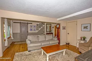 32 Lakeview St, Pittsfield, MA 01201 - Photo 18