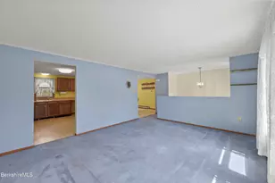 9 Donovan St, Pittsfield, MA 01201 - Photo 12