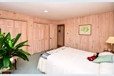 121 Hiawatha Rd, Becket, MA 01223 - Photo 30