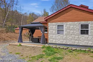 475 W Rd, Clarksburg, MA 01247 - Photo 46