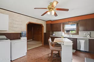 475 W Rd, Clarksburg, MA 01247 - Photo 12