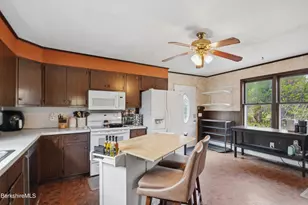 475 W Rd, Clarksburg, MA 01247 - Photo 10
