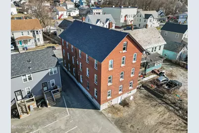 16 & 18 North Summer St St, Adams, MA 01220 - Photo 30