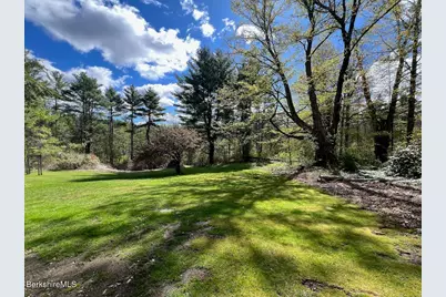 792 East St, Lenox, MA 01240 - Photo 6