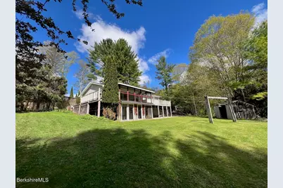 792 East St, Lenox, MA 01240 - Photo 4
