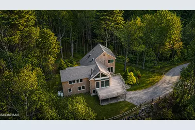 138 Seneca Dr, Becket, MA 01223 - Photo 4
