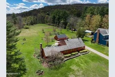 1385 Main St, Williamstown, MA 01267 - Photo 34