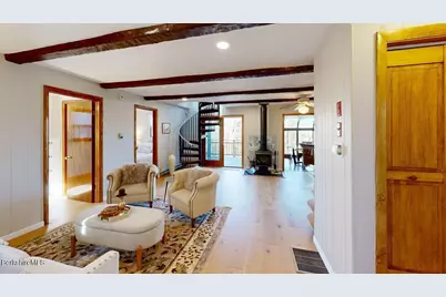 173 King Richard Dr, Becket, MA 01223 - Photo 4