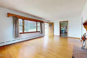 16 Anthony St, Adams, MA 01220 - Photo 8