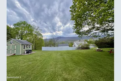 16 Anthony St, Adams, MA 01220 - Photo 4