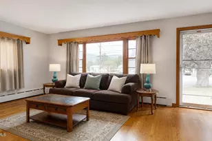16 Anthony St, Adams, MA 01220 - Photo 10