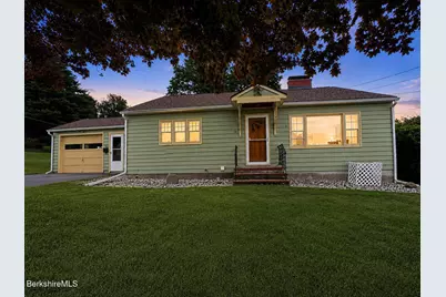 16 Anthony St, Adams, MA 01220 - Photo 36