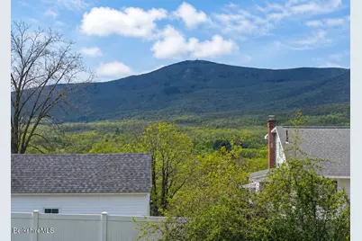 16 Anthony St, Adams, MA 01220 - Photo 4