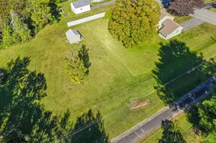 16 Anthony St, Adams, MA 01220 - Photo 26