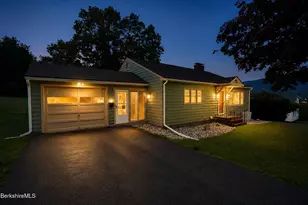16 Anthony St, Adams, MA 01220 - Photo 38