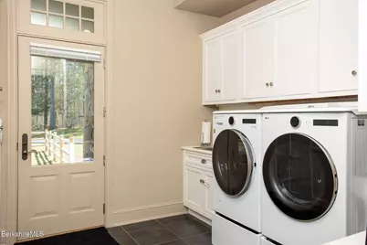 27 Hemlock Hill Rd, Great Barrington, MA 01230 - Photo 28
