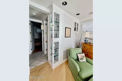 10 Mahkeenac Shores Rd, Stockbridge, MA 01262 - Photo 12
