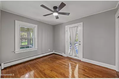 276 Pecks Rd, Pittsfield, MA 01201 - Photo 18