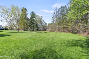 194 Eleanor Rd, Pittsfield, MA 01201 - Photo 34