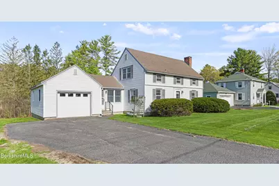 194 Eleanor Rd, Pittsfield, MA 01201 - Photo 2