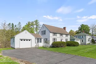 194 Eleanor Rd, Pittsfield, MA 01201 - Photo 2