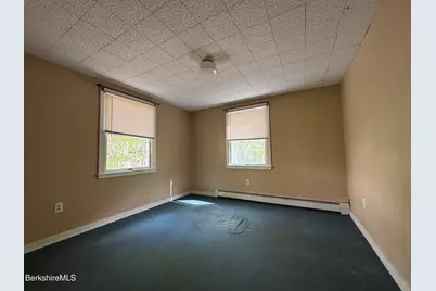 60 Cottage St, Great Barrington, MA 01236 - Photo 28