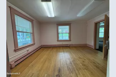 60 Cottage St, Great Barrington, MA 01236 - Photo 36