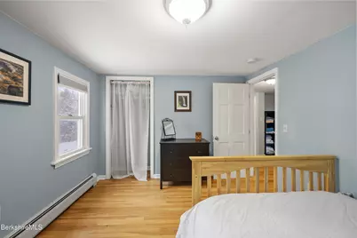 18 Willow Ln, Lenox, MA 01240 - Photo 28