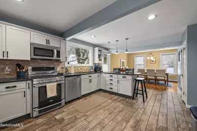 18 Willow Ln, Lenox, MA 01240 - Photo 18