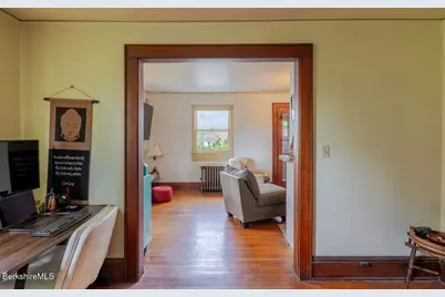 144 Cottage St, Great Barrington, MA 01230 - Photo 10