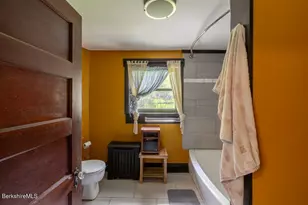 144 Cottage St, Great Barrington, MA 01230 - Photo 22