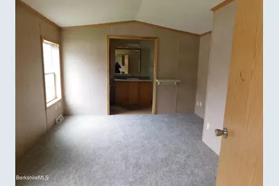 3 Lakewood Cir, Pittsfield, MA 01201 - Photo 20