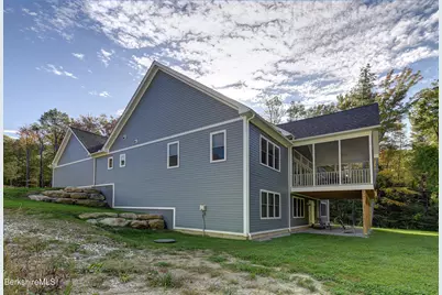 5 Thrushwood Ln, Great Barrington, MA 01230 - Photo 4