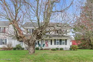 10 Goodell Rd, Lanesborough, MA 01237 - Photo 34
