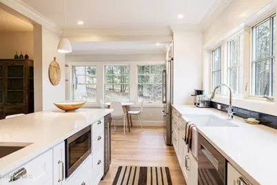 10 Berkshire Heights Rd, Great Barrington, MA 01230 - Photo 16