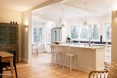 10 Berkshire Heights Rd, Great Barrington, MA 01230 - Photo 26